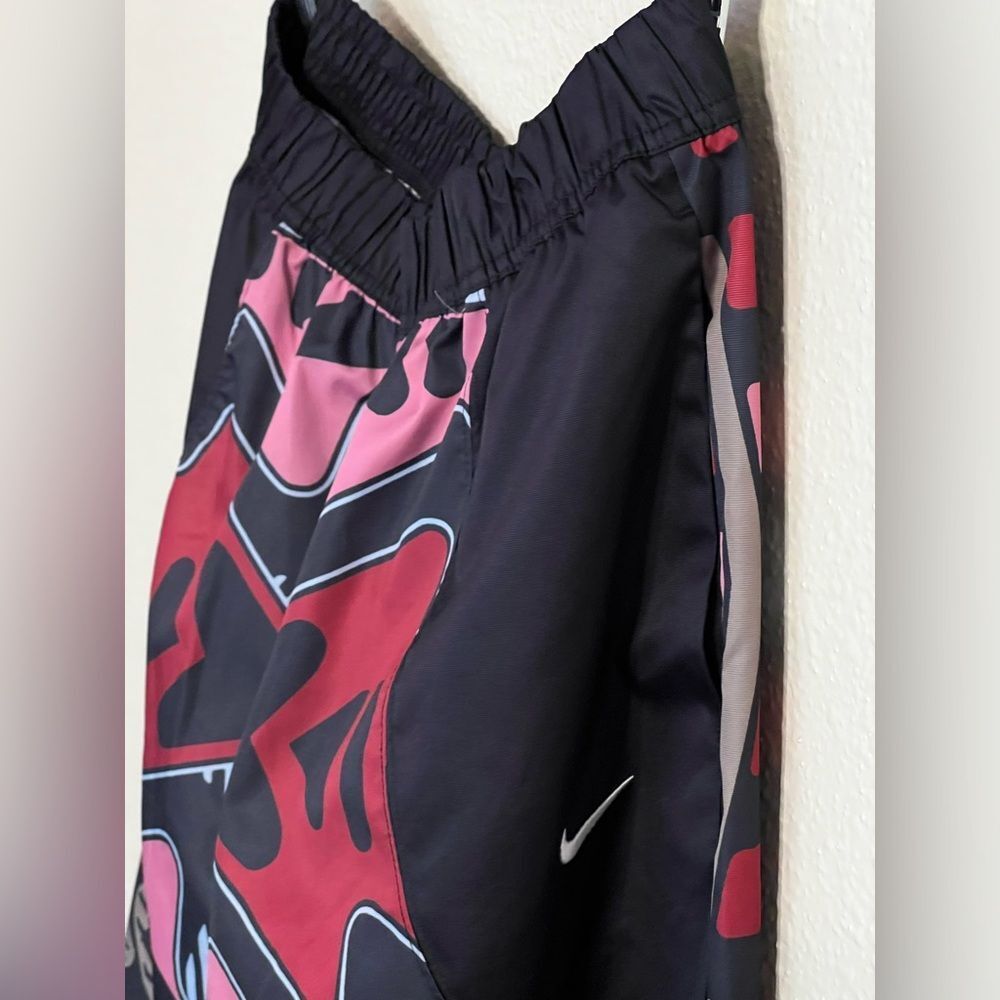 Nike Windbreaker Pants - Picture 2 of 4